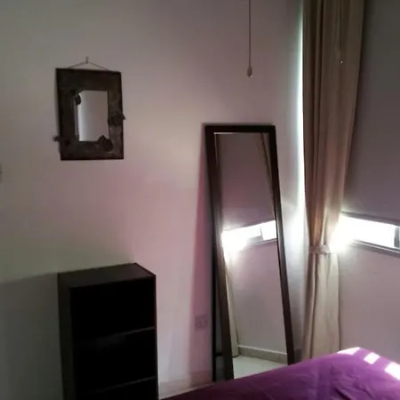 Arithea 101 פאפוס